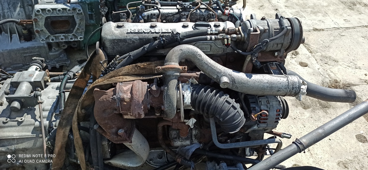RENAULT MIDLUM 180 DCI 4 - Motor und Teile für LKW: das Bild 2 RENAULT MIDLUM 180 DCI 4 - Motor und Teile für LKW: das Bild 2