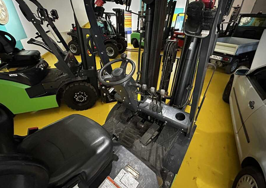 Artison PFG18.45 - Treibgasstapler: das Bild 5 Artison PFG18.45 - Treibgasstapler: das Bild 5