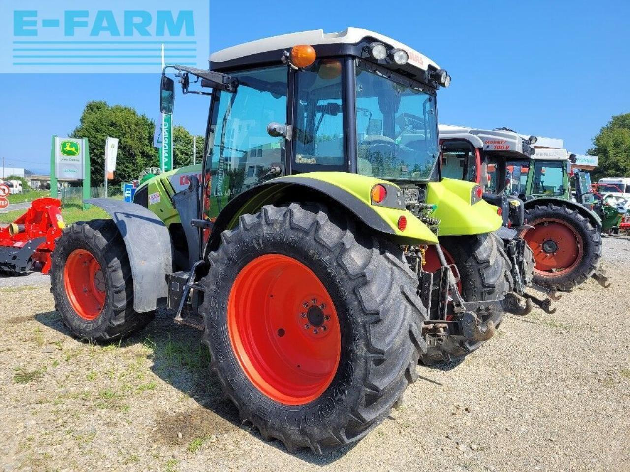 CLAAS axos 340 - Traktor: das Bild 3 CLAAS axos 340 - Traktor: das Bild 3