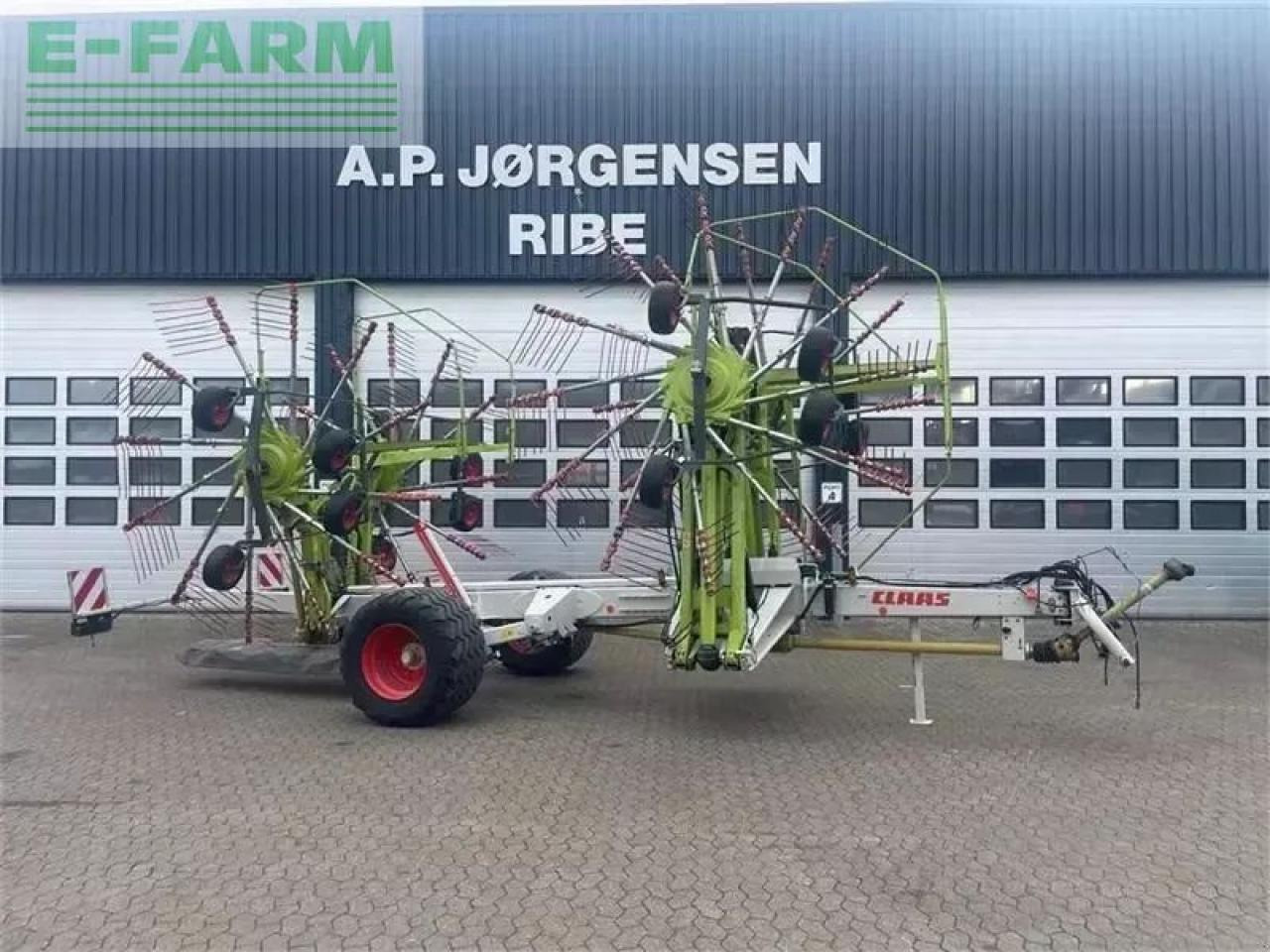 CLAAS liner 3600 - Heuwender/ Wenderechen: das Bild 1 CLAAS liner 3600 - Heuwender/ Wenderechen: das Bild 1