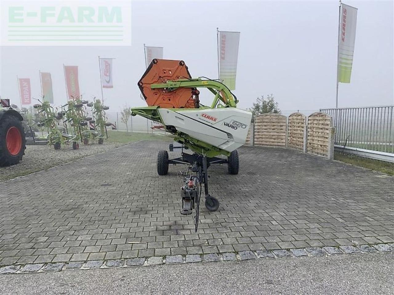 CLAAS vario v 620 - Ernteforsatz für Häcksler: das Bild 2 CLAAS vario v 620 - Ernteforsatz für Häcksler: das Bild 2