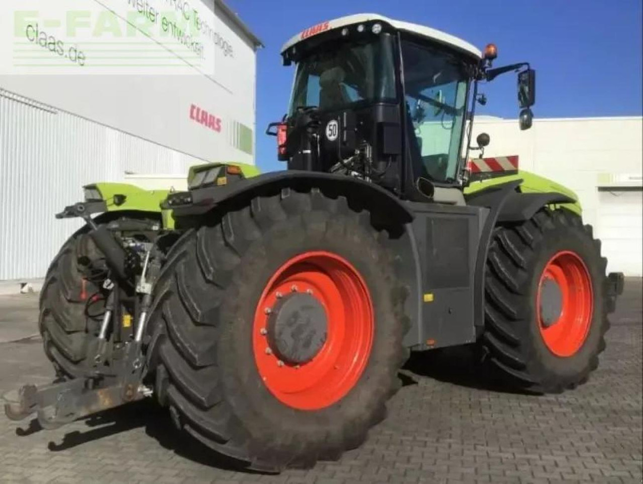 CLAAS xerion 5000 trac vc TRAC VC - Traktor: das Bild 3 CLAAS xerion 5000 trac vc TRAC VC - Traktor: das Bild 3