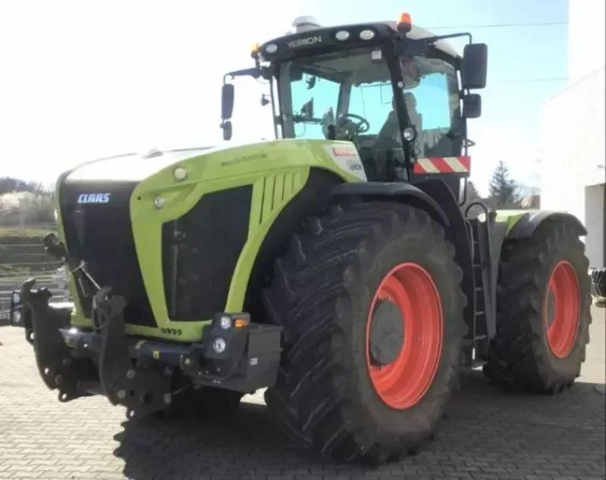 CLAAS xerion 5000 trac vc TRAC VC - Traktor: das Bild 1 CLAAS xerion 5000 trac vc TRAC VC - Traktor: das Bild 1