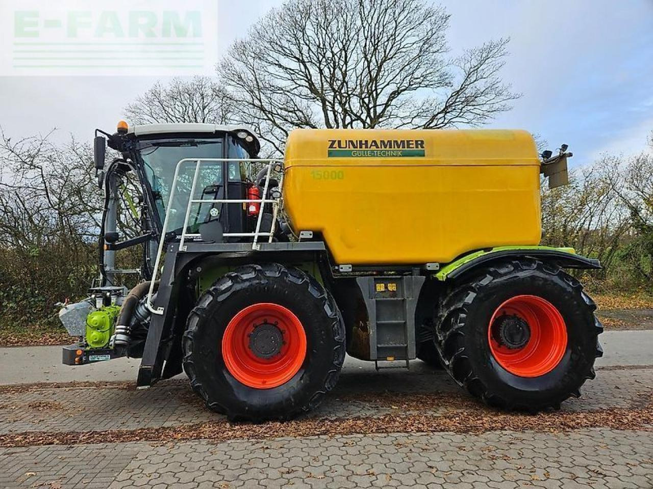 CLAAS xerion saddletrac 3800 "viele neuteile und reparaturen durchgeführt" - Selbstfahrspritze: das Bild 2 CLAAS xerion saddletrac 3800 "viele neuteile und reparaturen durchgeführt" - Selbstfahrspritze: das Bild 2