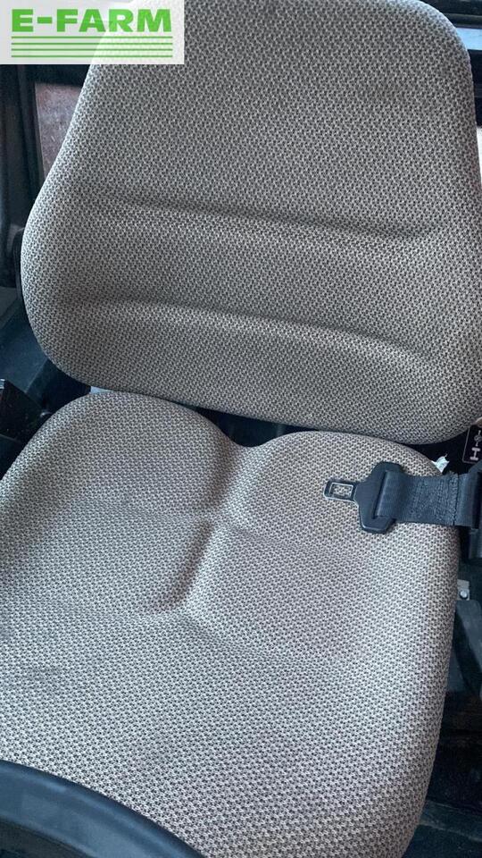 Case-IH Farmall 105 A - Traktor: das Bild 2 Case-IH Farmall 105 A - Traktor: das Bild 2