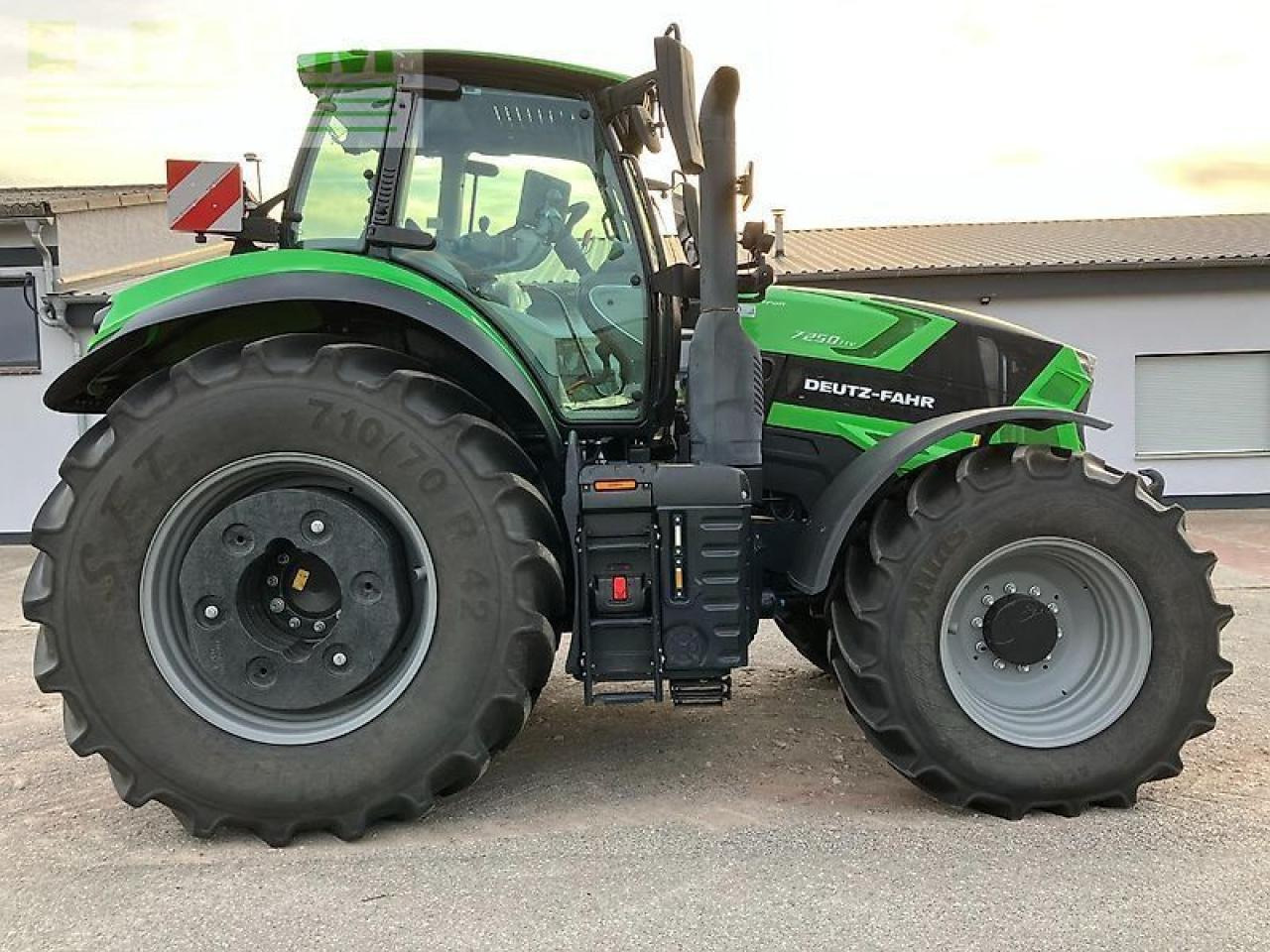Deutz-Fahr agrotron 7250 ttv TTV - Traktor: das Bild 4 Deutz-Fahr agrotron 7250 ttv TTV - Traktor: das Bild 4