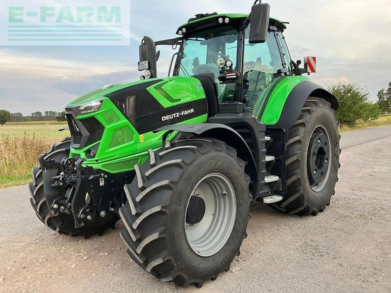 Deutz-Fahr agrotron 7250 ttv TTV - Traktor: das Bild 1 Deutz-Fahr agrotron 7250 ttv TTV - Traktor: das Bild 1