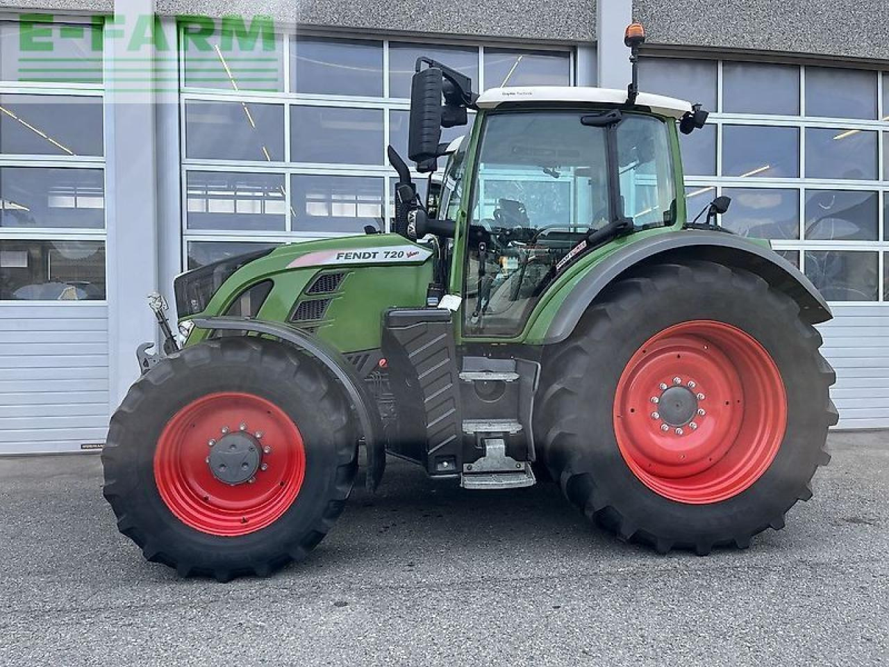 Fendt 720 vario - Traktor: das Bild 2 Fendt 720 vario - Traktor: das Bild 2