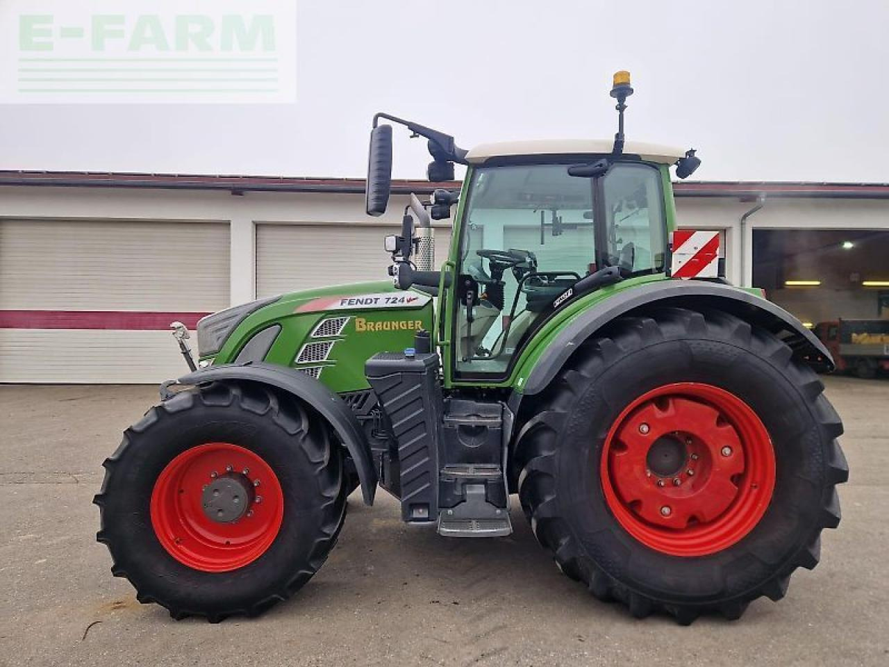 Fendt 724 s 4 profi - Traktor: das Bild 4 Fendt 724 s 4 profi - Traktor: das Bild 4