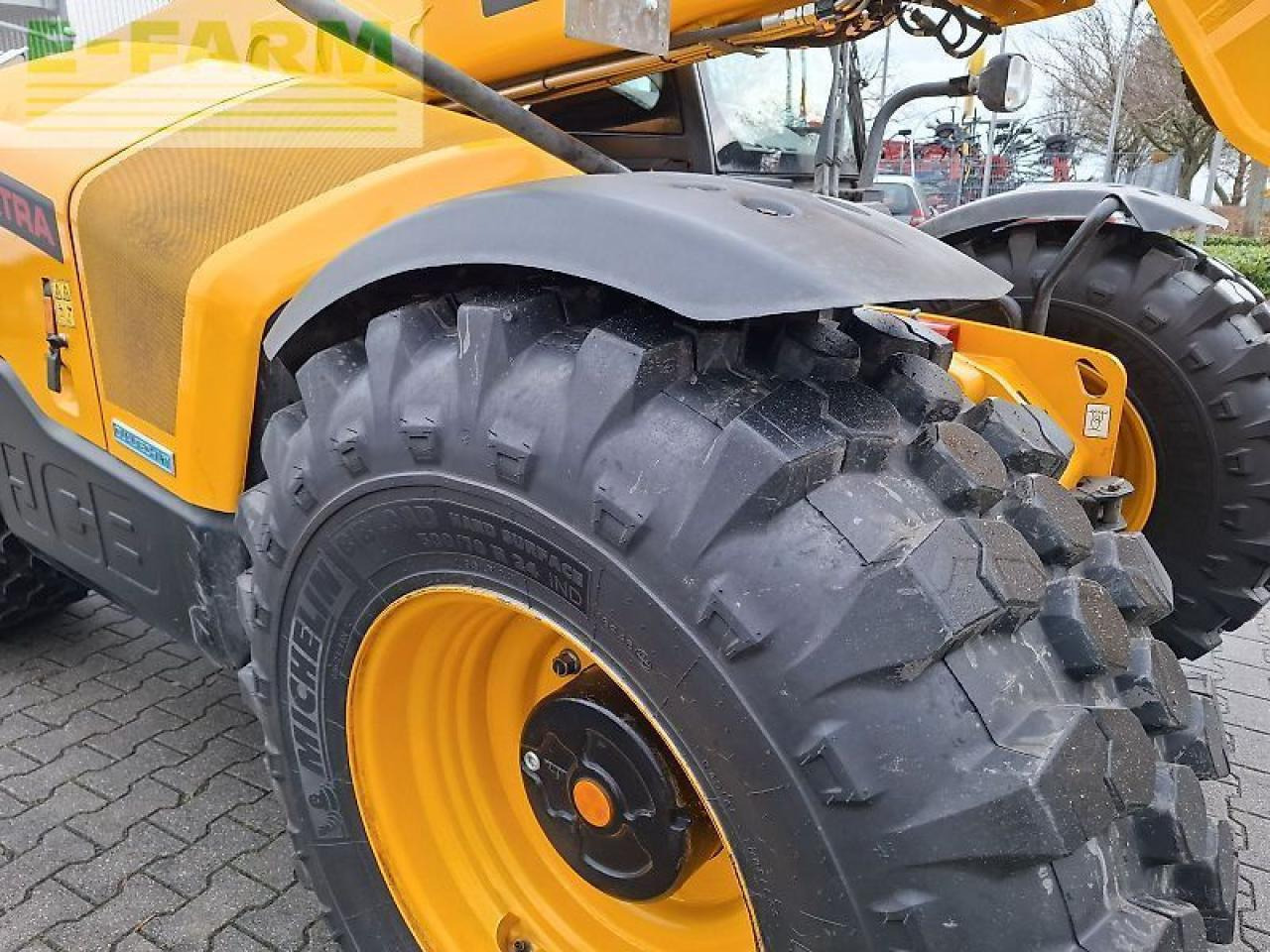 JCB 542-70 agri xtra - dualtev vt - Minibagger: das Bild 5 JCB 542-70 agri xtra - dualtev vt - Minibagger: das Bild 5