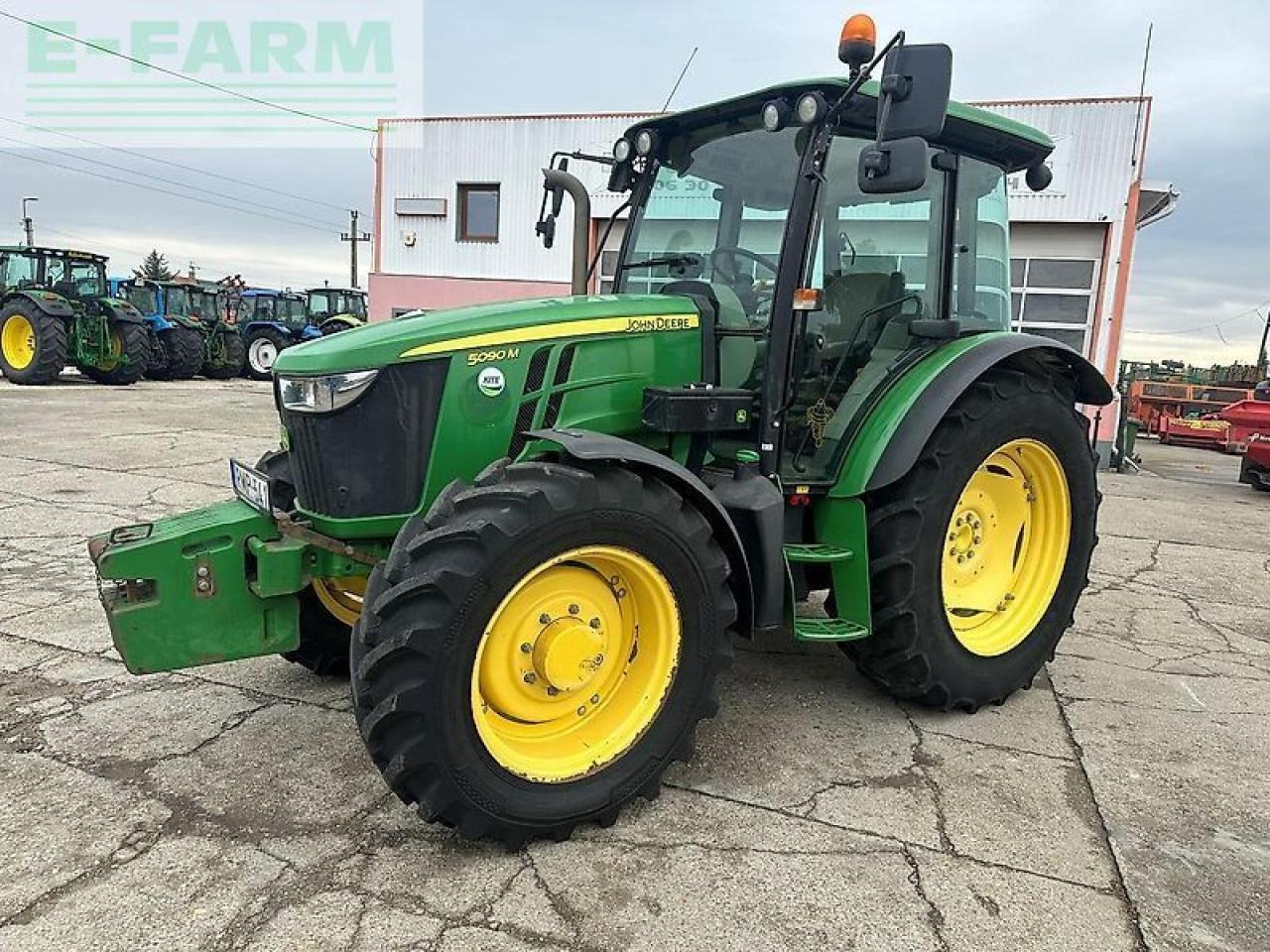 John Deere 5090m - Traktor: das Bild 1 John Deere 5090m - Traktor: das Bild 1