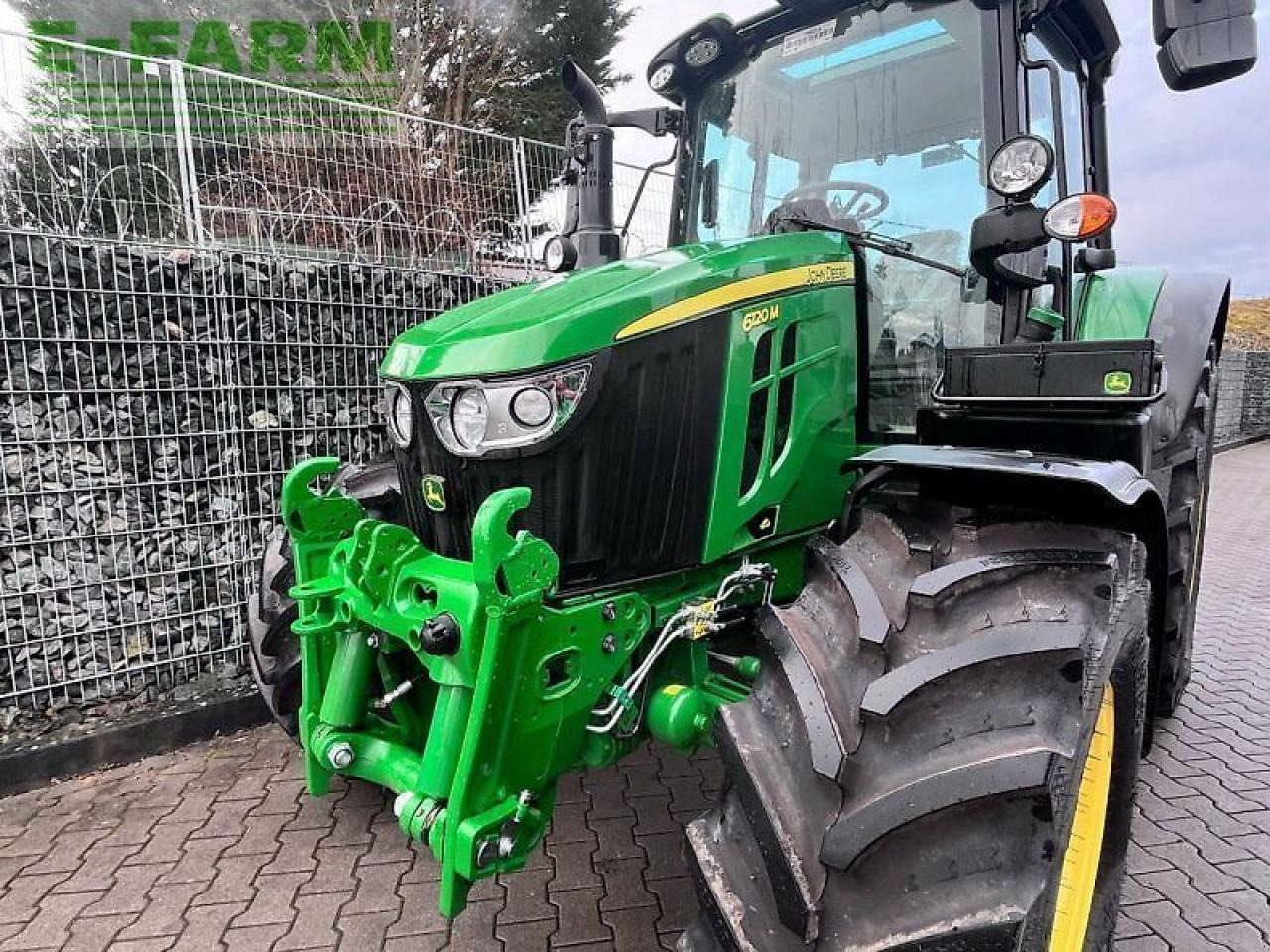 John Deere 6120m - Traktor: das Bild 2 John Deere 6120m - Traktor: das Bild 2
