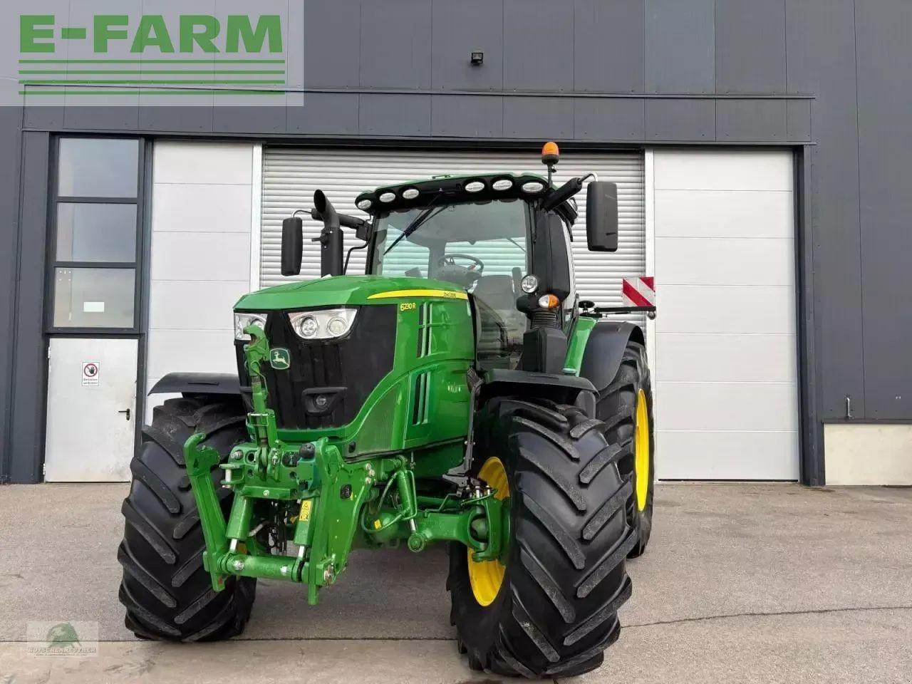 John Deere 6230r - command pro - Traktor: das Bild 2 John Deere 6230r - command pro - Traktor: das Bild 2