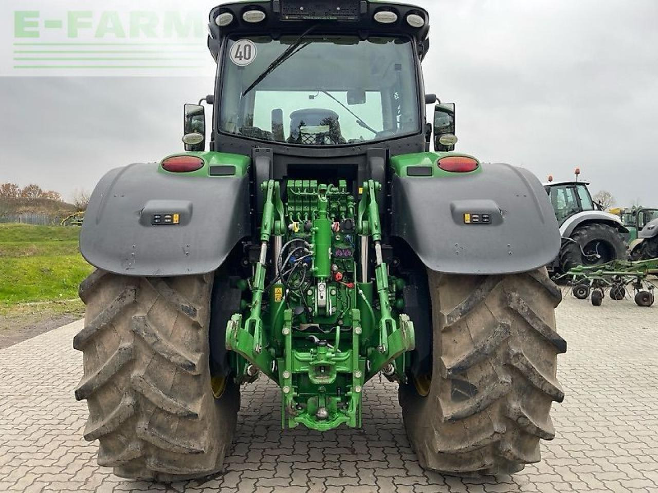 John Deere 6250r - Traktor: das Bild 4 John Deere 6250r - Traktor: das Bild 4