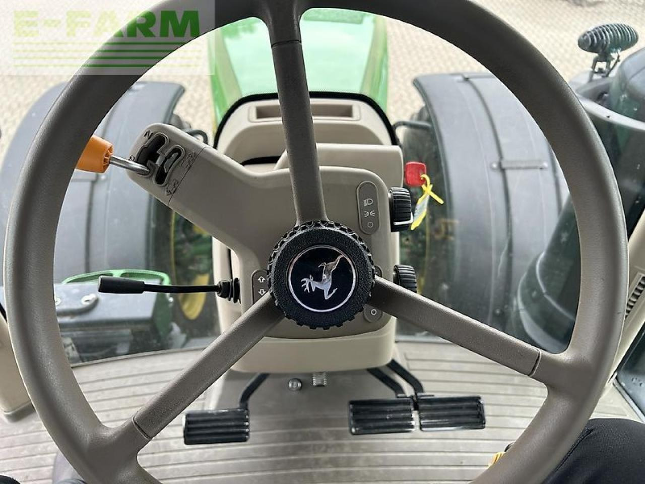 John Deere 8345r - Traktor: das Bild 4 John Deere 8345r - Traktor: das Bild 4