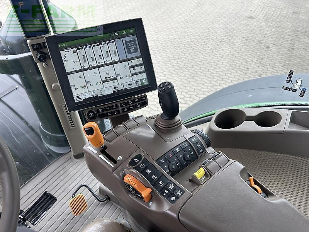 John Deere 8345r - Traktor: das Bild 3 John Deere 8345r - Traktor: das Bild 3