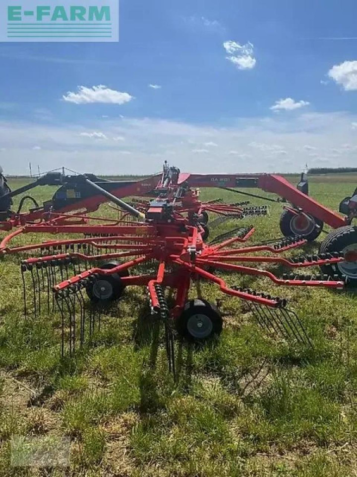 Kuhn ga 8131 / mittelschwader - Heuwender/ Wenderechen: das Bild 3 Kuhn ga 8131 / mittelschwader - Heuwender/ Wenderechen: das Bild 3