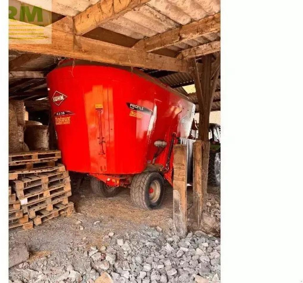 Kuhn profile 18.2 cl - Fütterungstechnik: das Bild 3 Kuhn profile 18.2 cl - Fütterungstechnik: das Bild 3