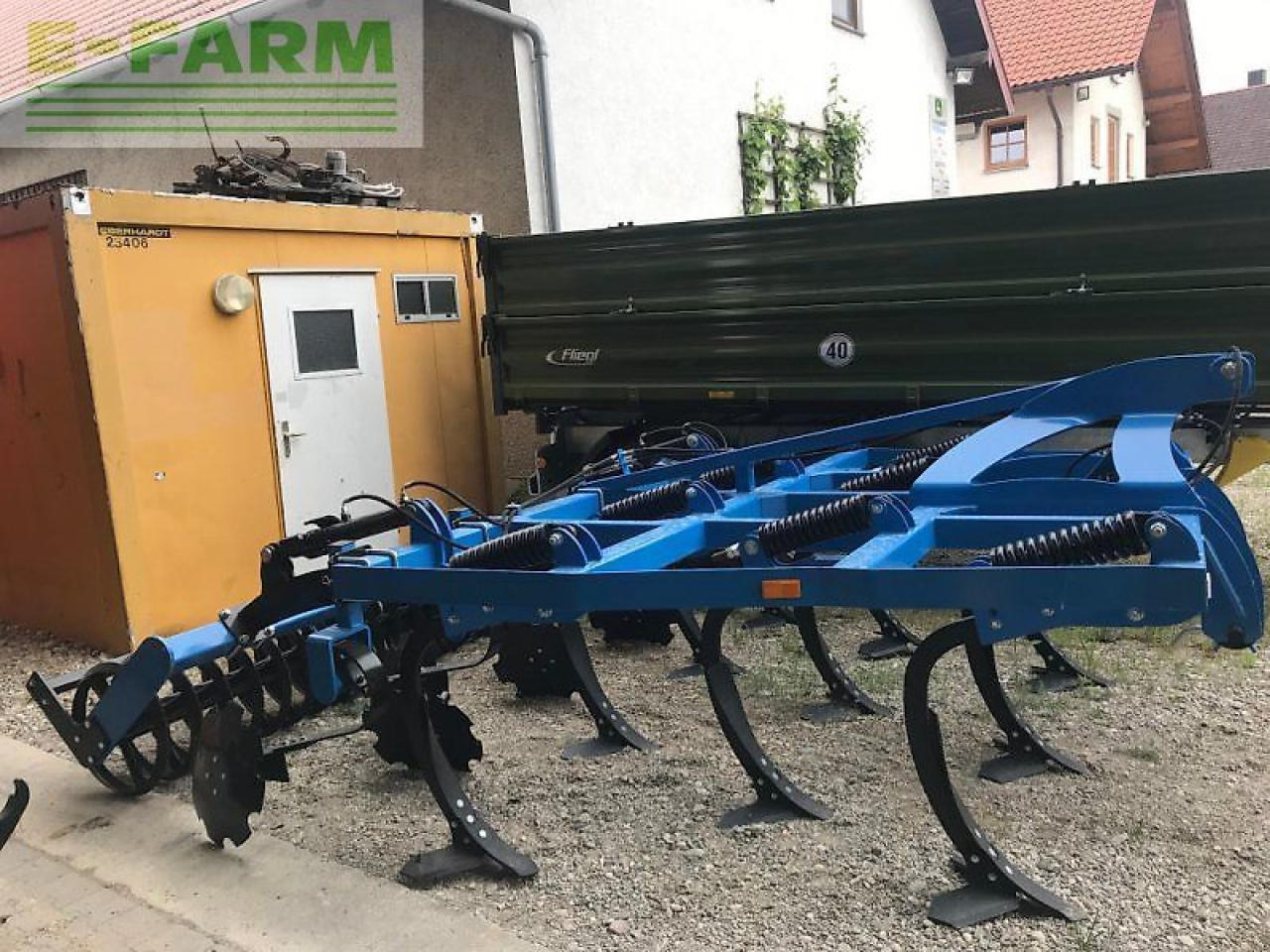 Lemken Flügelschargrubber 3,2m mit Dachringwalze hydr Tiefeneinstellung - Grubber: das Bild 4 Lemken Flügelschargrubber 3,2m mit Dachringwalze hydr Tiefeneinstellung - Grubber: das Bild 4