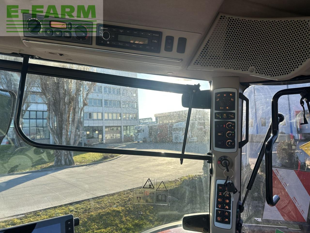 Traktor Massey Ferguson mf 8740 s (stage v): das Bild 13 Traktor Massey Ferguson mf 8740 s (stage v): das Bild 13