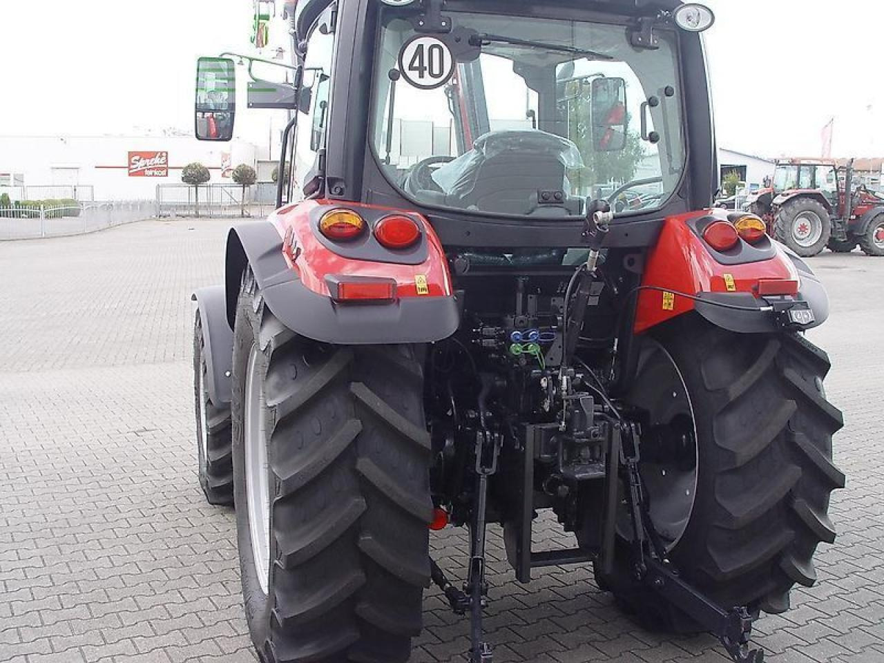 McCormick x5.085 - Traktor: das Bild 5 McCormick x5.085 - Traktor: das Bild 5