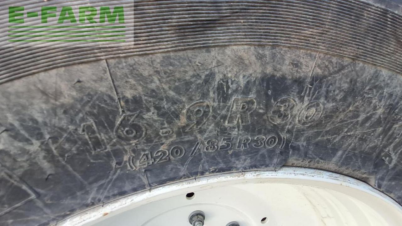 New Holland t 5.85 - Traktor: das Bild 2 New Holland t 5.85 - Traktor: das Bild 2