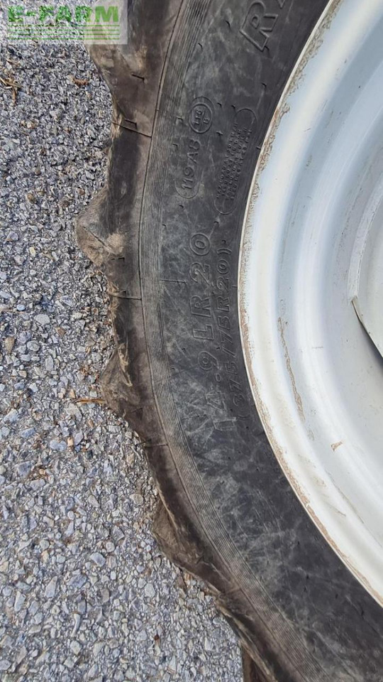 New Holland t 5.85 - Traktor: das Bild 4 New Holland t 5.85 - Traktor: das Bild 4