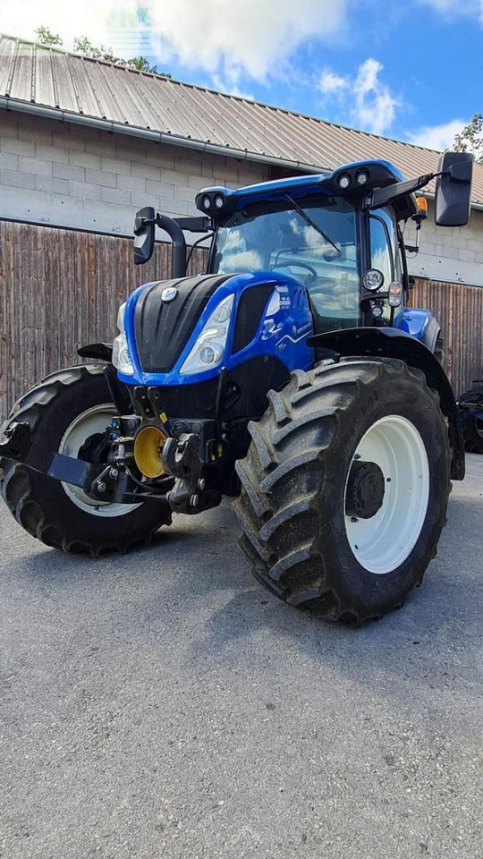 New Holland t5.120 dynamic command (stage v) - Traktor: das Bild 4 New Holland t5.120 dynamic command (stage v) - Traktor: das Bild 4