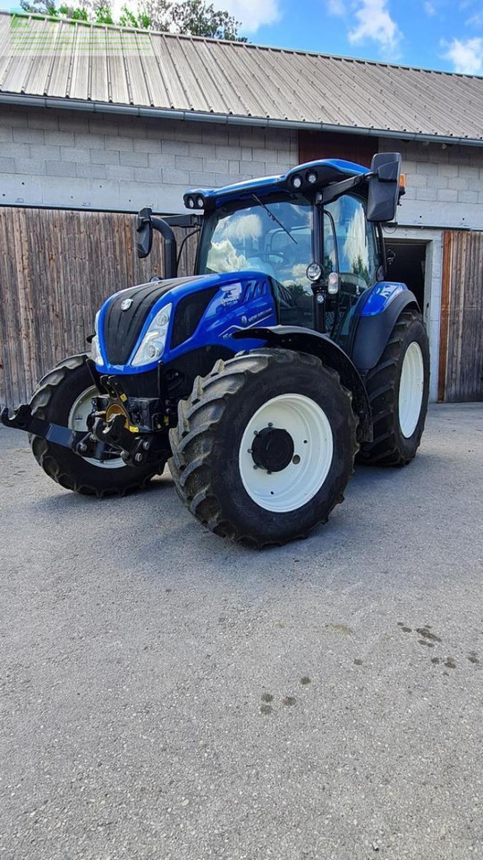 New Holland t5.120 dynamic command (stage v) - Traktor: das Bild 2 New Holland t5.120 dynamic command (stage v) - Traktor: das Bild 2