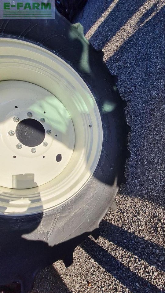 New Holland t6.145 dynamic command (stage v) - Traktor: das Bild 5 New Holland t6.145 dynamic command (stage v) - Traktor: das Bild 5