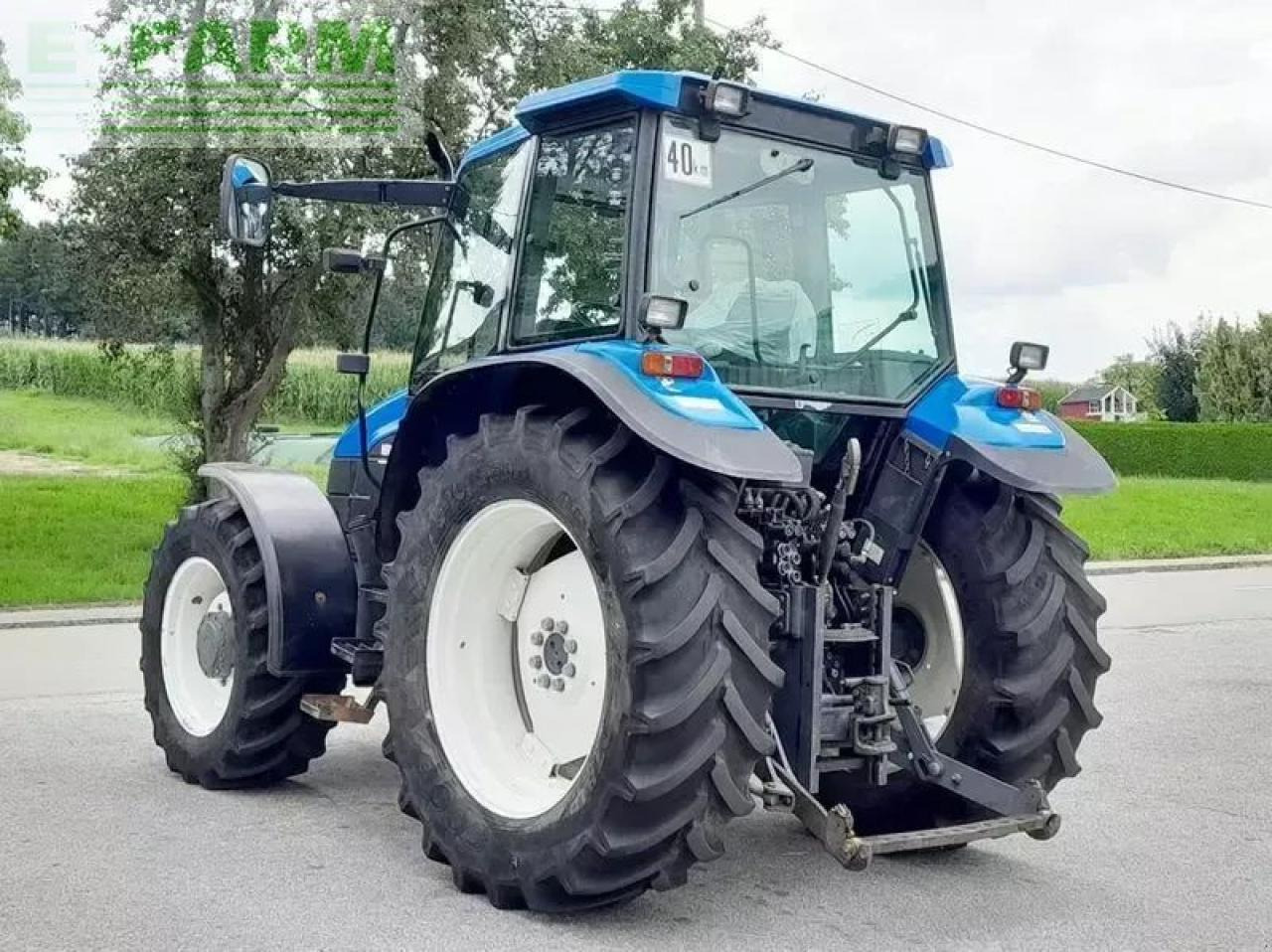 New Holland ts90 - Traktor: das Bild 5 New Holland ts90 - Traktor: das Bild 5