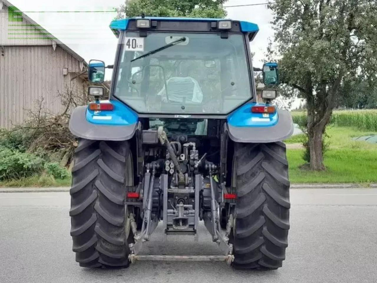 New Holland ts90 - Traktor: das Bild 4 New Holland ts90 - Traktor: das Bild 4