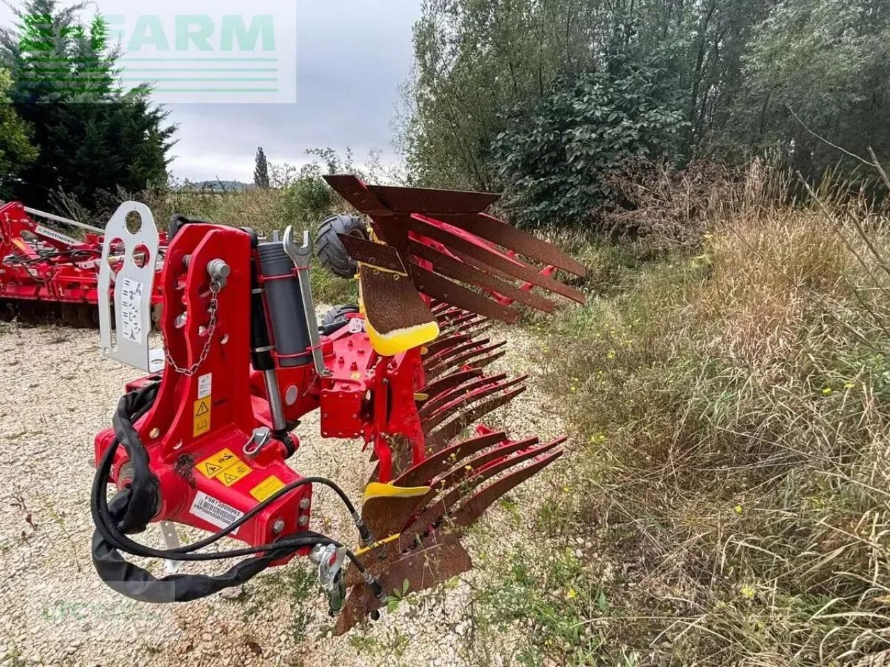 Pöttinger servo 3000 plus - Pflug: das Bild 1 Pöttinger servo 3000 plus - Pflug: das Bild 1