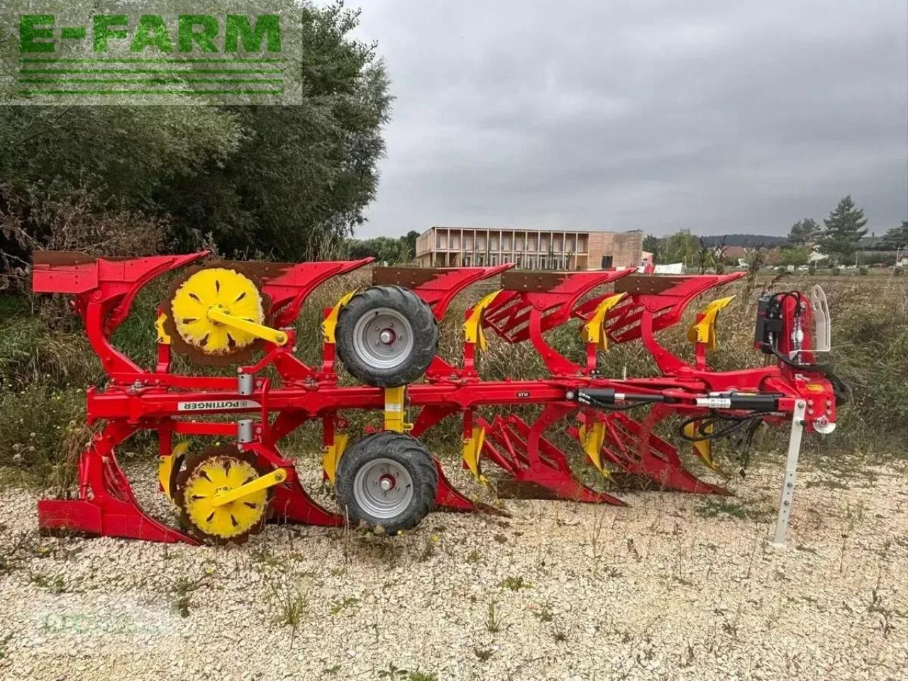 Pöttinger servo 3000 plus - Pflug: das Bild 3 Pöttinger servo 3000 plus - Pflug: das Bild 3