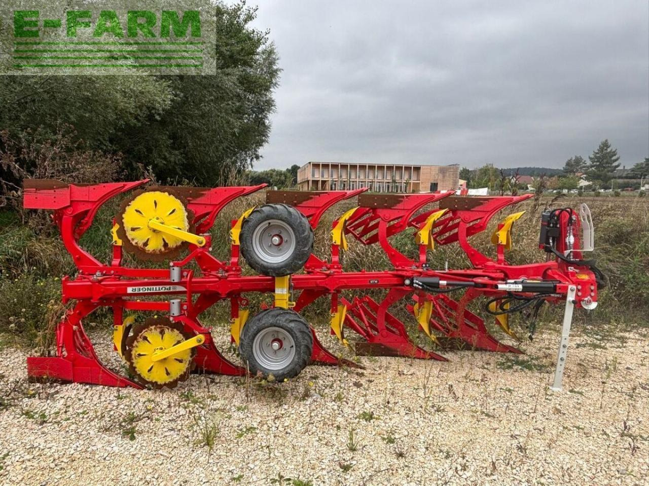 Pöttinger servo 3000 plus - Pflug: das Bild 3 Pöttinger servo 3000 plus - Pflug: das Bild 3