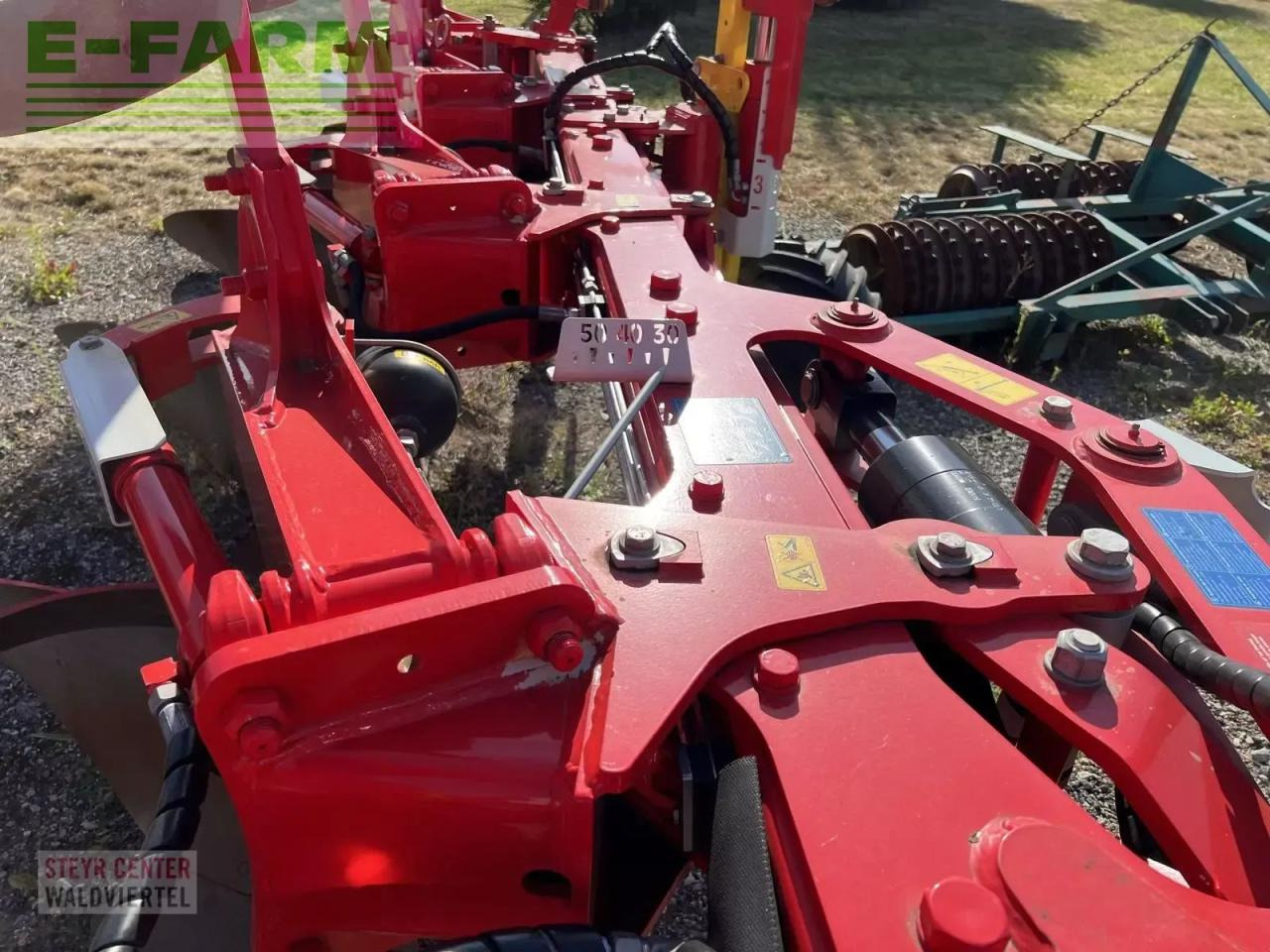 Pöttinger servo 45 m plus - Pflug: das Bild 4 Pöttinger servo 45 m plus - Pflug: das Bild 4