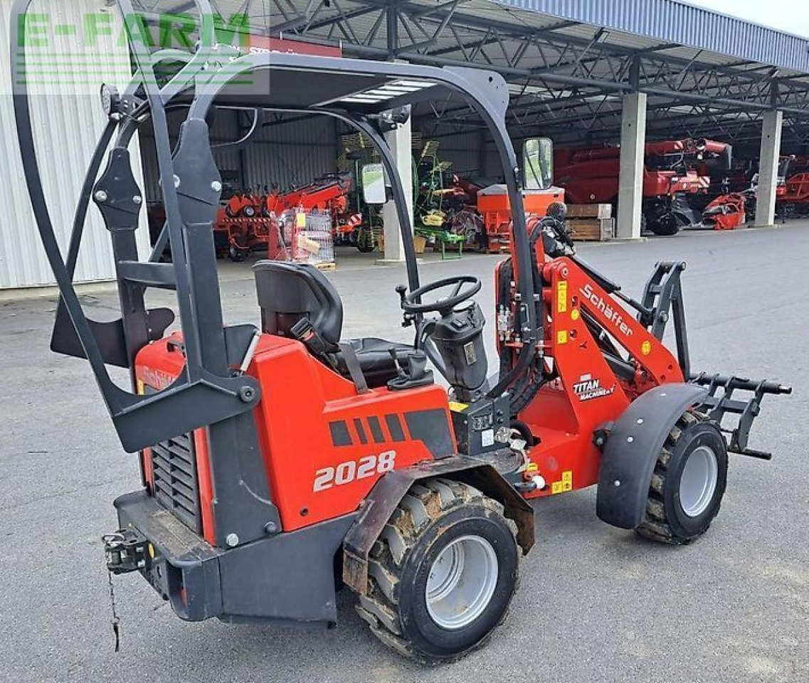 Schäffer 2028-2 - Minibagger: das Bild 5 Schäffer 2028-2 - Minibagger: das Bild 5