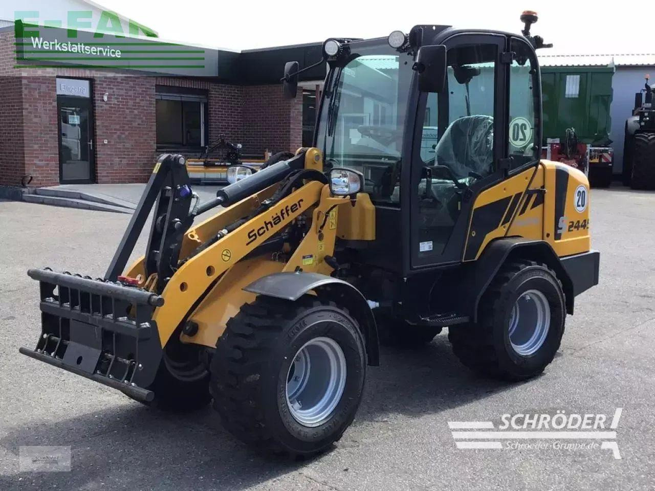 Schäffer 2445 s - Minibagger: das Bild 5 Schäffer 2445 s - Minibagger: das Bild 5