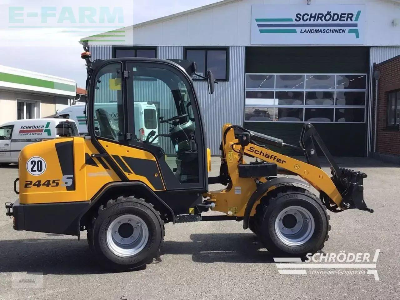 Schäffer 2445 s - Minibagger: das Bild 2 Schäffer 2445 s - Minibagger: das Bild 2