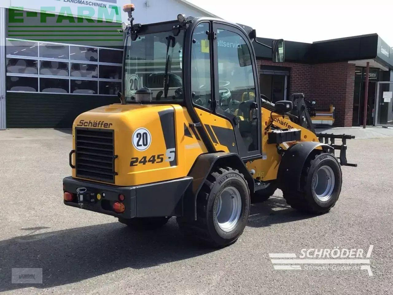 Schäffer 2445 s - Minibagger: das Bild 3 Schäffer 2445 s - Minibagger: das Bild 3