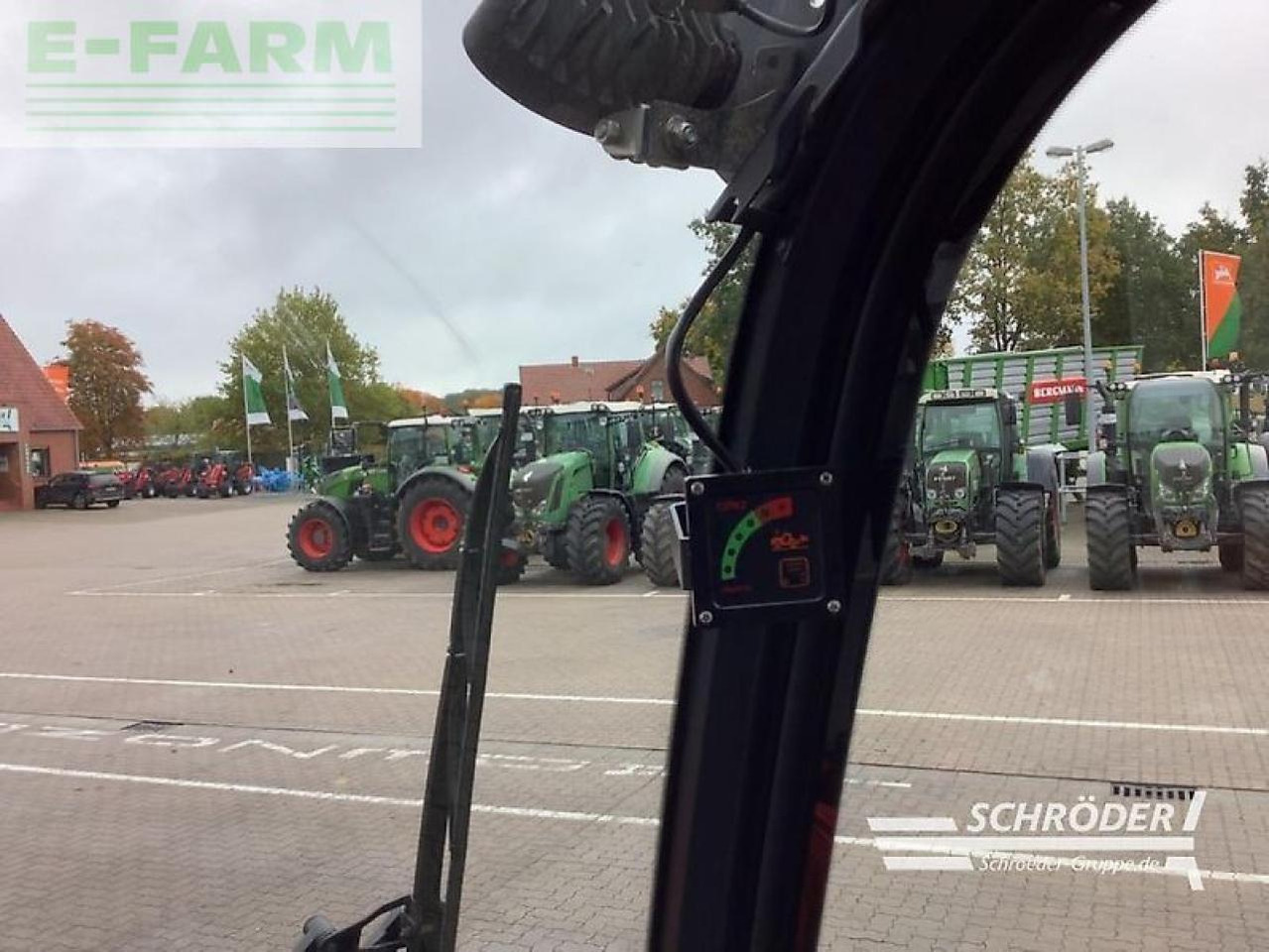 Schäffer 6680 t - Minibagger: das Bild 3 Schäffer 6680 t - Minibagger: das Bild 3