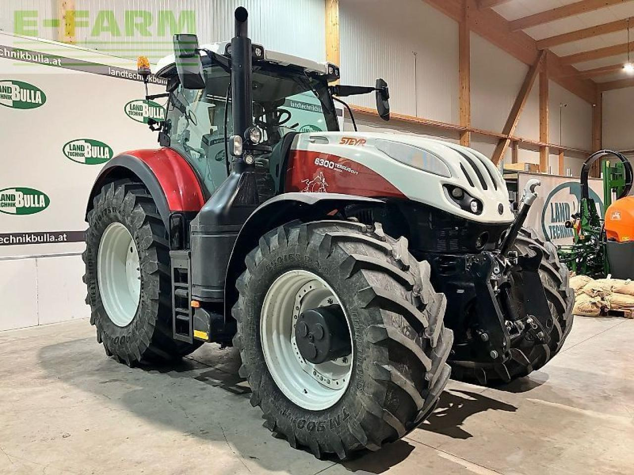Steyr 6300 terrus cvt (stage v) CVT - Traktor: das Bild 2 Steyr 6300 terrus cvt (stage v) CVT - Traktor: das Bild 2