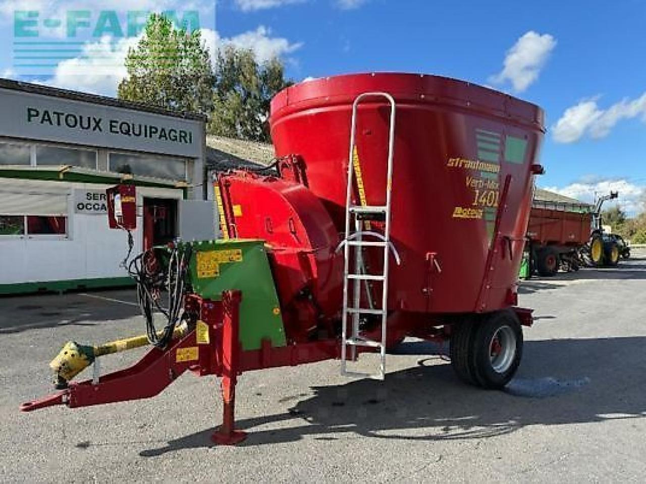 Strautmann vertimix 1401 - Fütterungstechnik: das Bild 1 Strautmann vertimix 1401 - Fütterungstechnik: das Bild 1