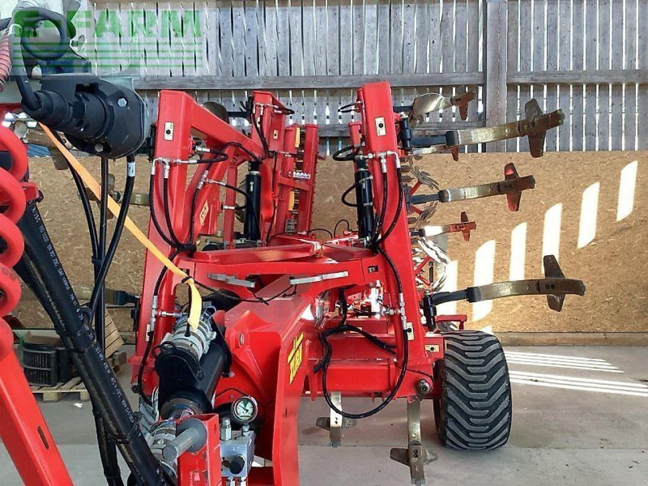 Väderstad opus 500 - Grubber: das Bild 2 Väderstad opus 500 - Grubber: das Bild 2