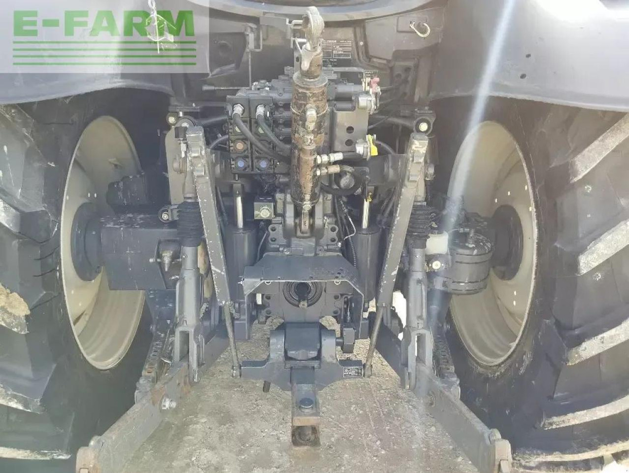 Valtra n 134 active Active - Traktor: das Bild 5 Valtra n 134 active Active - Traktor: das Bild 5