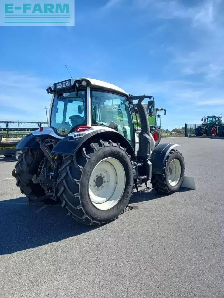 Valtra n 134 hitech HiTech - Traktor: das Bild 3 Valtra n 134 hitech HiTech - Traktor: das Bild 3