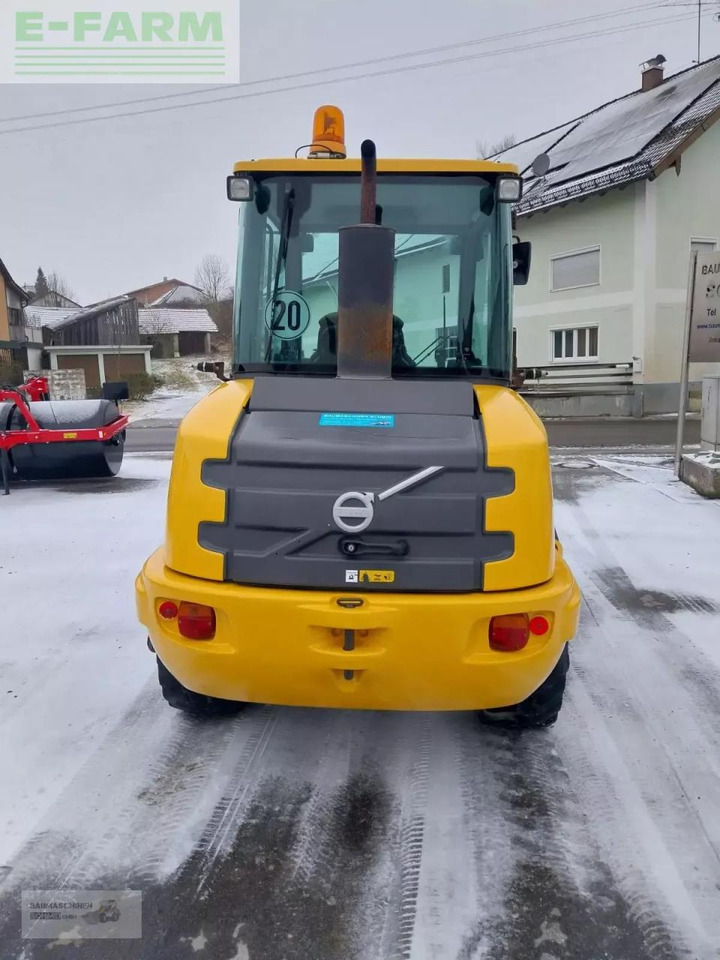 Volvo l 20 f - Minibagger: das Bild 4 Volvo l 20 f - Minibagger: das Bild 4