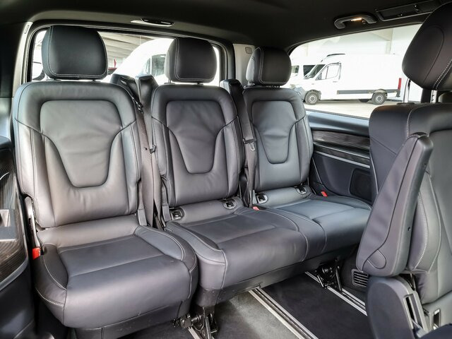 MERCEDES-BENZ EQV 300 Avantgarde Line,lang,7Sitze,2xKlima,LED... - Kleinbus, Elektrobus: das Bild 3 MERCEDES-BENZ EQV 300 Avantgarde Line,lang,7Sitze,2xKlima,LED... - Kleinbus, Elektrobus: das Bild 3