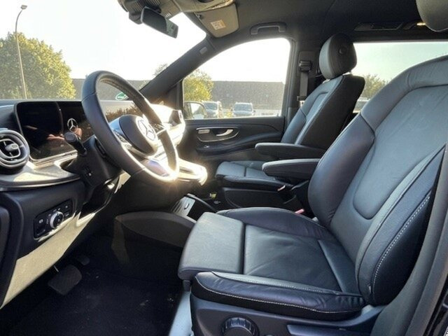 MERCEDES-BENZ V 300 Avantgarde Extralang,2xSchiebetür elektr.... - Personentransporter: das Bild 3 MERCEDES-BENZ V 300 Avantgarde Extralang,2xSchiebetür elektr.... - Personentransporter: das Bild 3