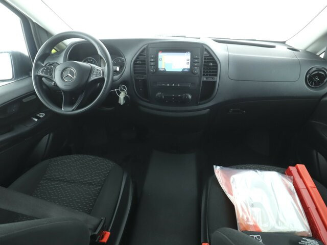 MERCEDES-BENZ Vito 114 TourerPro,Extralang,8Sitzer,Automatik... - Kleinbus, Personentransporter: das Bild 2 MERCEDES-BENZ Vito 114 TourerPro,Extralang,8Sitzer,Automatik... - Kleinbus, Personentransporter: das Bild 2